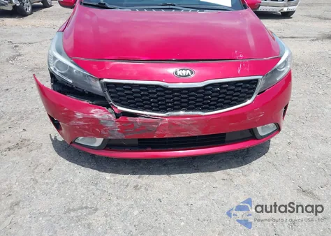 2017 Kia Forte S из США, поврежденный, VIN 3KPFL4A78HE125805